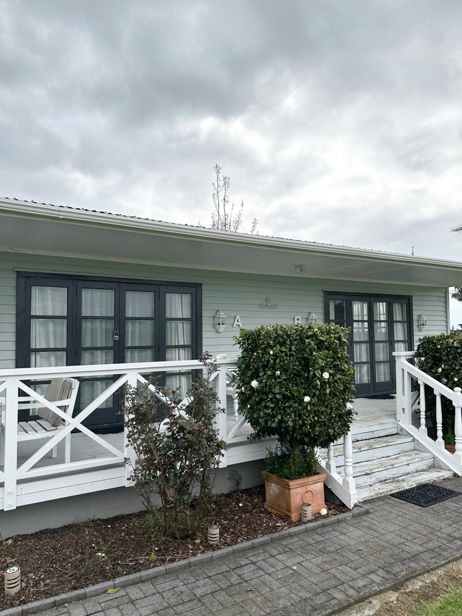 Bycroft Lodge Karaka Exterior foto